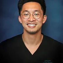 Meet Dr. Alex Thanh